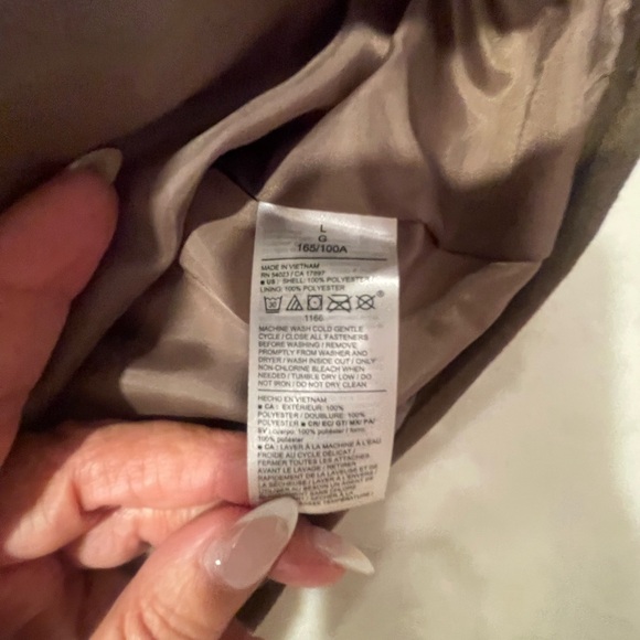 Colorado Sherpa jacket! Cream and chocolate ! This jacket is gorgeous ! L - Picture 8 of 8